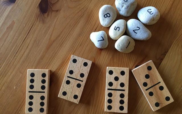 Teaching Numbers with Dominoes